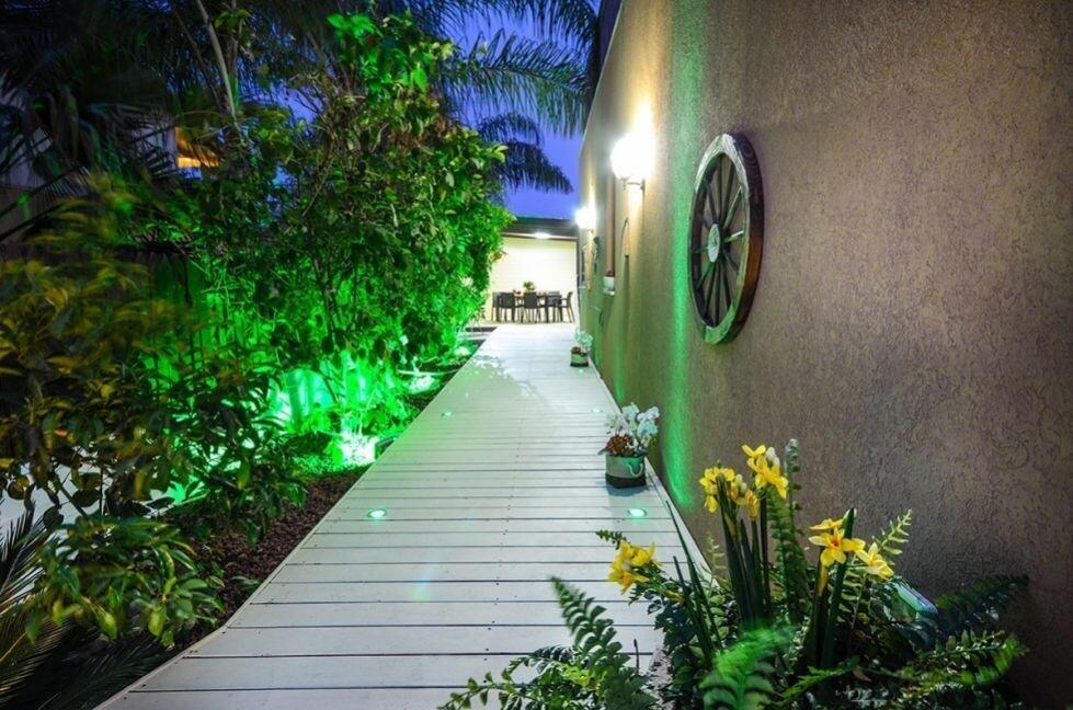 המתחם החיצוני - אהבה במושבה - מתחם צימרים דיסקרטיים מפנק במיוחד, 3 צימרים עם ג'קוזי רומנטי, מיטה זוגית ועוד... 69975