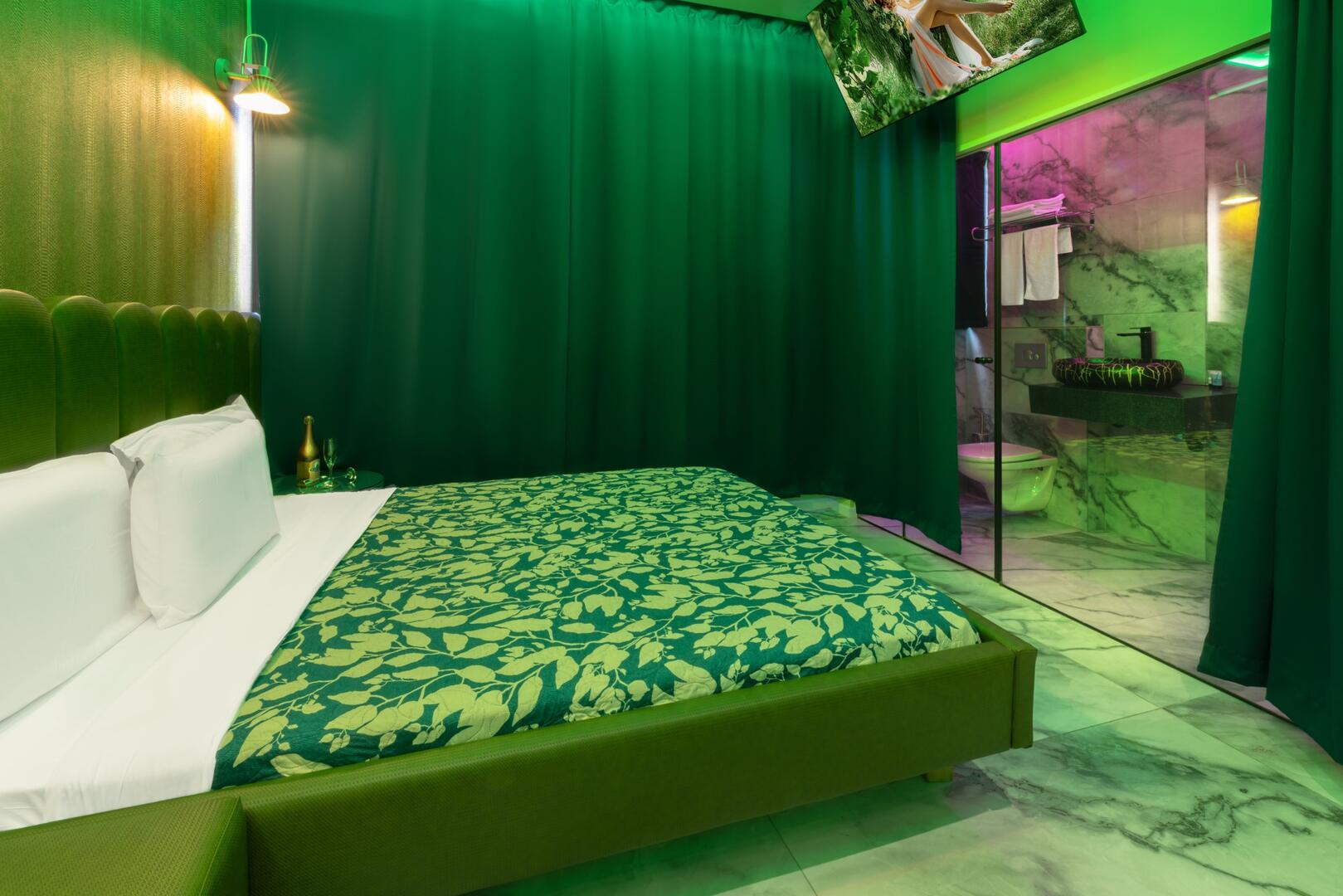 חדר 103 ארמלד - מלון סוויטות גראף - חדרים מפנקים לפי שעה או ללינה בראשון לציון 100788