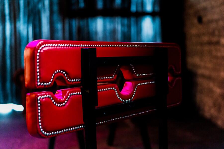 49 גוונים של אדום - סיטי ספא חדרים מפקים לאירוח  - zimmervip 106337