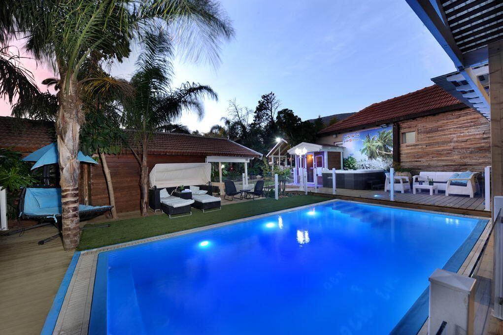 גלריה חיצונית - טרופי צימר ספא - 5 בקתות עץ בשזור - צימרים VIP 113506