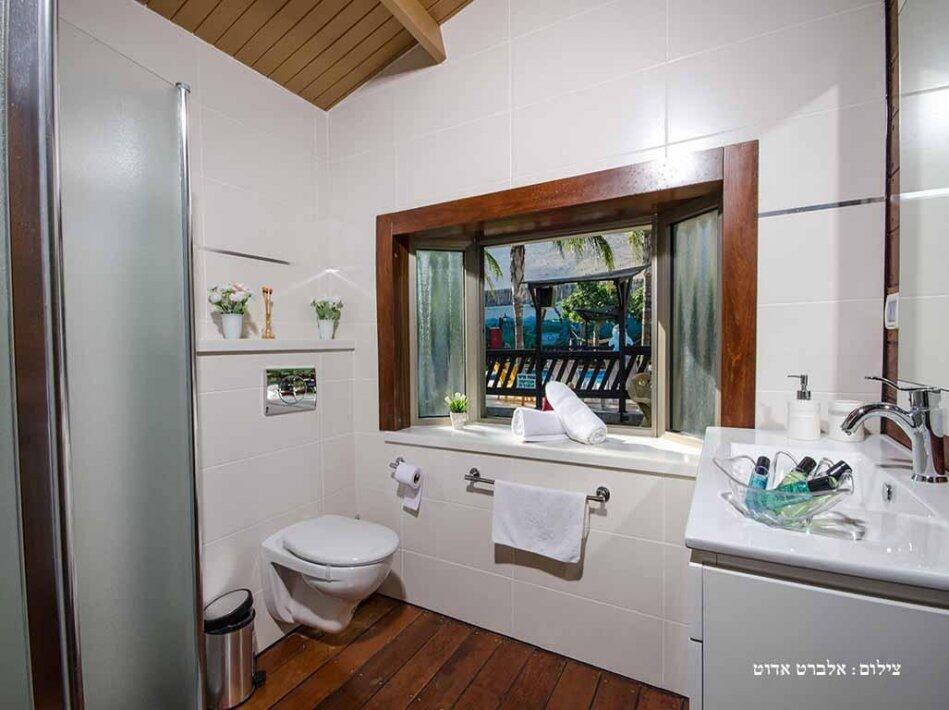 הסוויטה הקסומה - הבקתות של סיוון - אירוח שעתי מפנק בגליל 17184