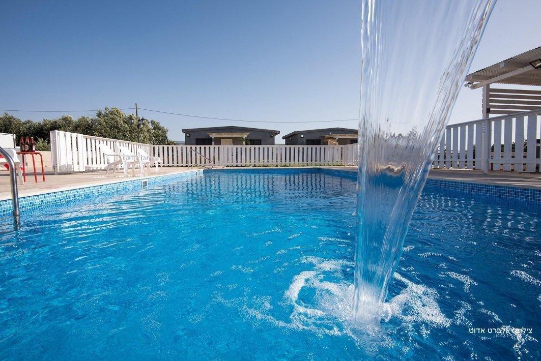 גלרית חוץ - אחוזת הסתיו למרגלות הגלבוע מזמינה אותכם לנופש מפנק בצפון הארץ למשפחות וזוגות 117545