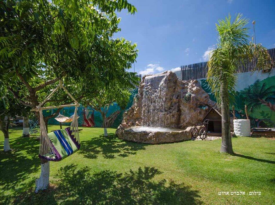 המתחם החיצוני - הבקתות של סיוון - אירוח שעתי מפנק בגליל 17176