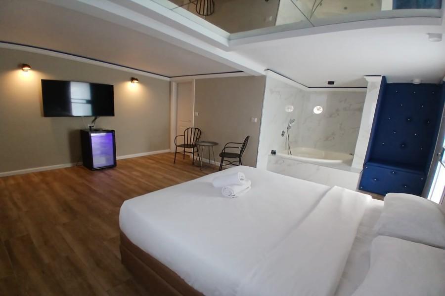 יחידות אירוח עם ג'קוזי - כפר הים נתניה - אירוח שעתי אינטימי בסוויטות 155625