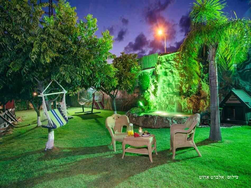 המתחם החיצוני - הבקתות של סיוון - אירוח שעתי מפנק בגליל 17167