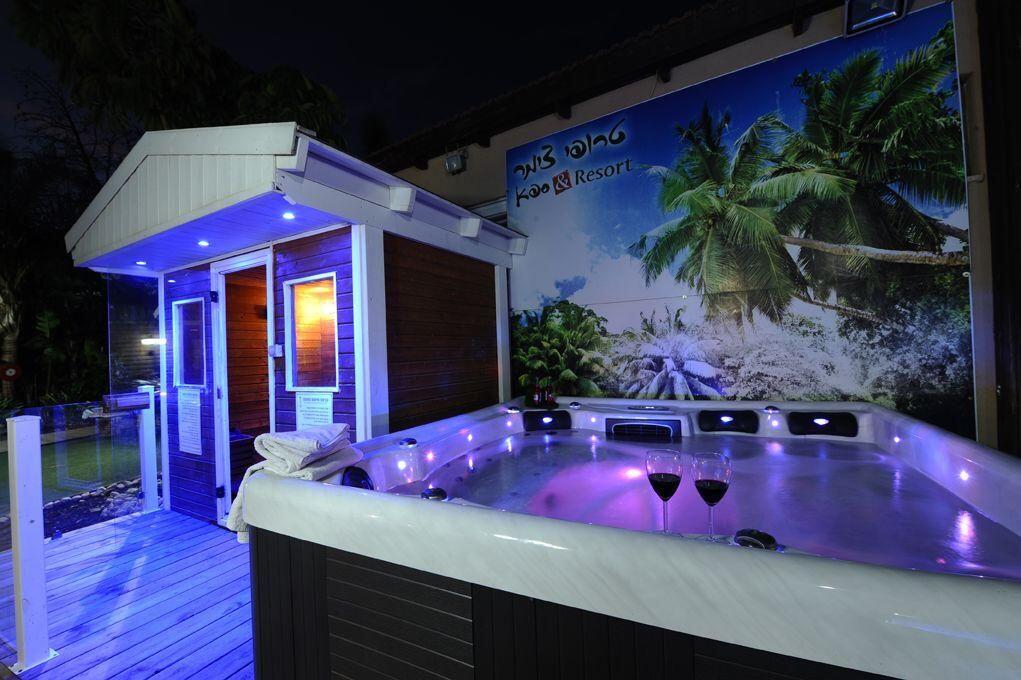 גלריה חיצונית - טרופי צימר ספא - 5 בקתות עץ בשזור - צימרים VIP 113510