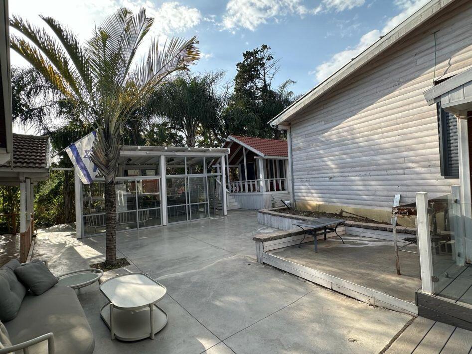 גלריה חיצונית - טרופי צימר ספא - 5 בקתות עץ בשזור - צימרים VIP 113517