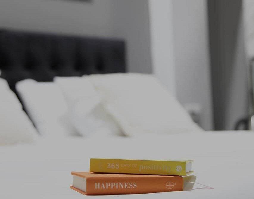 חדר סטנדרט - סוויטות הירקון 293 - מתחם פרטי ואינטימי להשכרה לפי שעה 143254