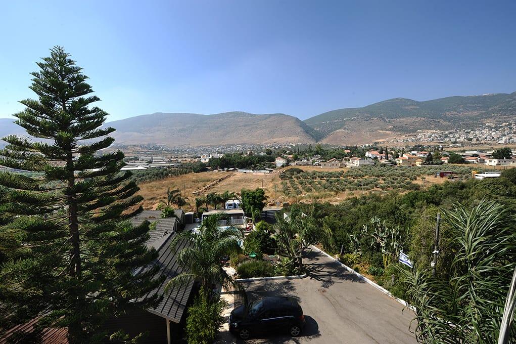 המתחם החיצוני - חוויה באופוריה - מתחם חדרים לפי שעה בשזור 16347