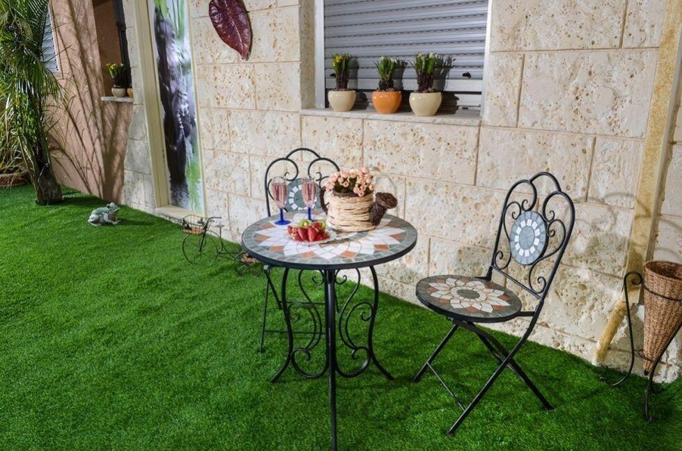 המתחם החיצוני - אהבה במושבה - מתחם צימרים דיסקרטיים מפנק במיוחד, 3 צימרים עם ג'קוזי רומנטי, מיטה זוגית ועוד... 69978