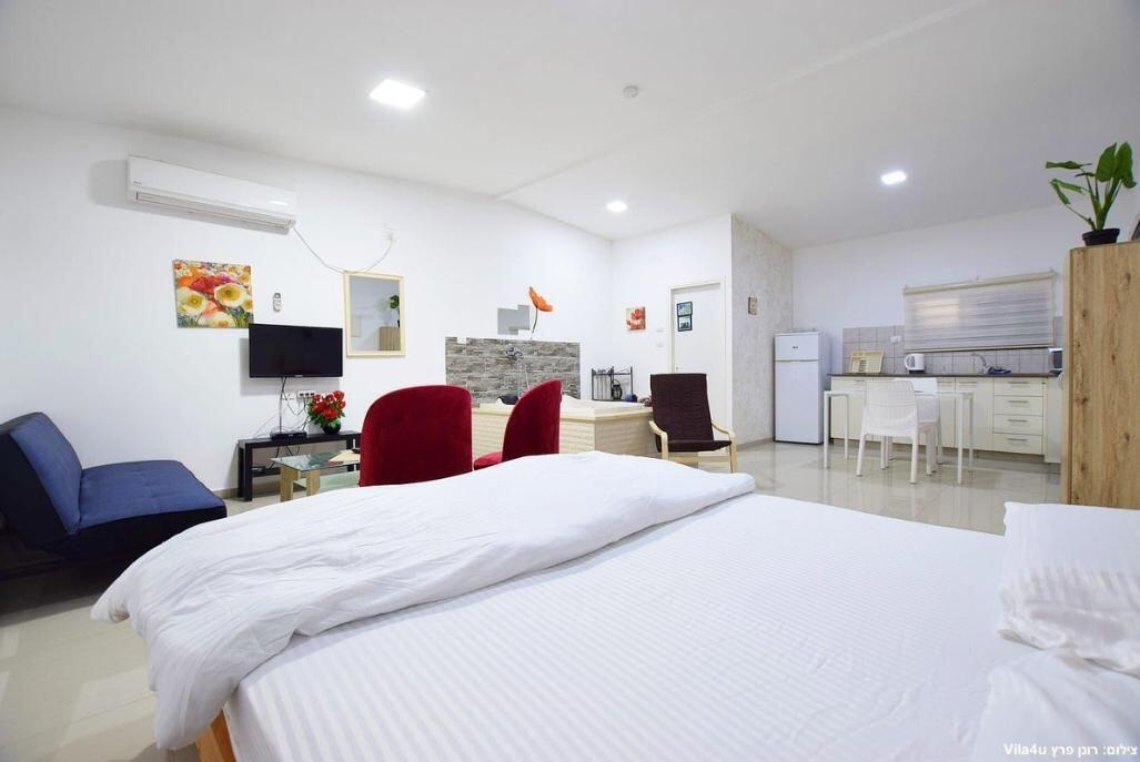 גלרית פנים - אחוזת הסתיו למרגלות הגלבוע מזמינה אותכם לנופש מפנק בצפון הארץ למשפחות וזוגות 117577