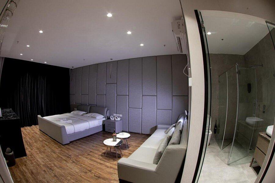 חדרי רויאל - Royal Hotel - סוויטות מפנקות להשכרה לפי שעה במרכז 147880