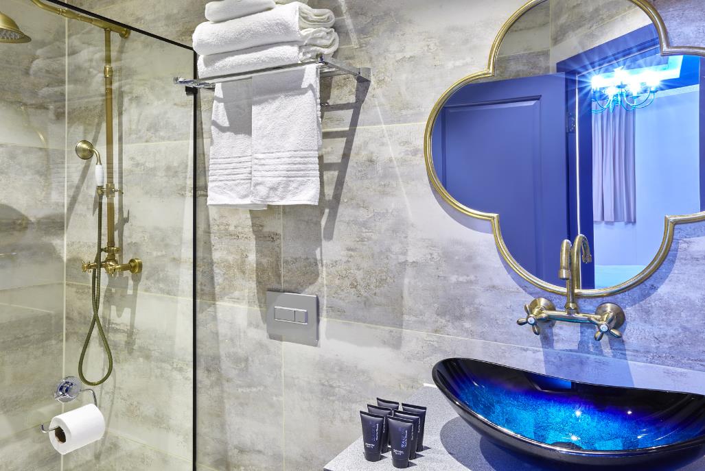 חדר 104 בלו טופז - מלון סוויטות גראף - חדרים מפנקים לפי שעה או ללינה בראשון לציון 100846