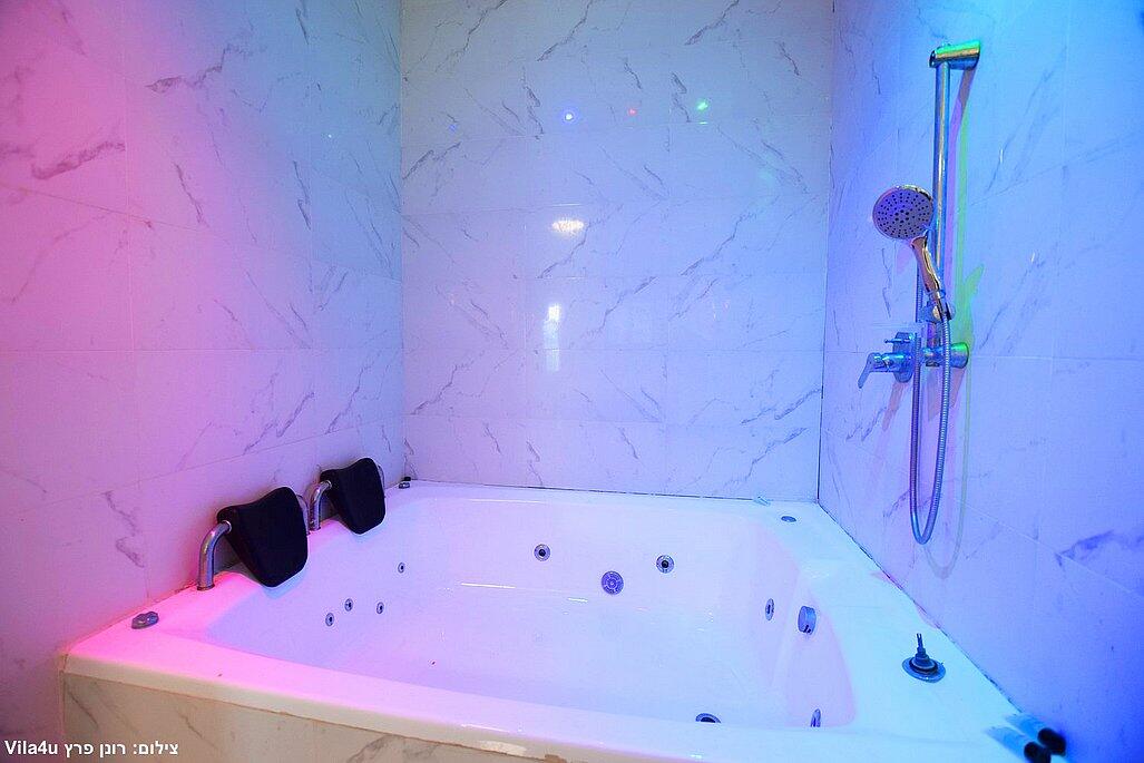 צימר 2 - פנינת מיאל חדרים לפי שעה באבן יהודה - צימרים VIP 122890