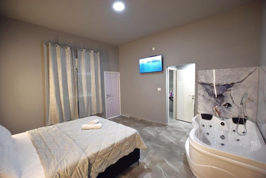 סוויטה 7 - קסם של רגע - לאירוח מפנק בהרצליה 109102