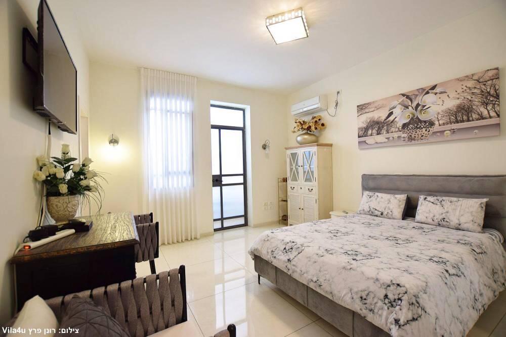 המתחם הפנימי - רוזה דרים - סוויטות פרטיות להשכרה לפי שעה 112872