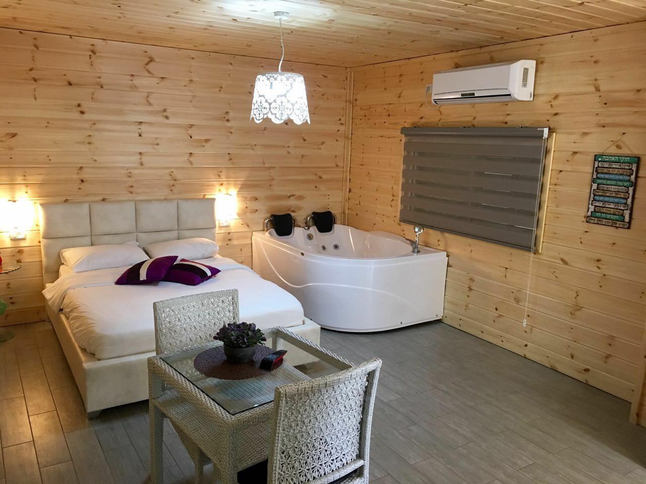 יחידת הסטודיו - חוויה באופוריה - מתחם חדרים לפי שעה בשזור 16422