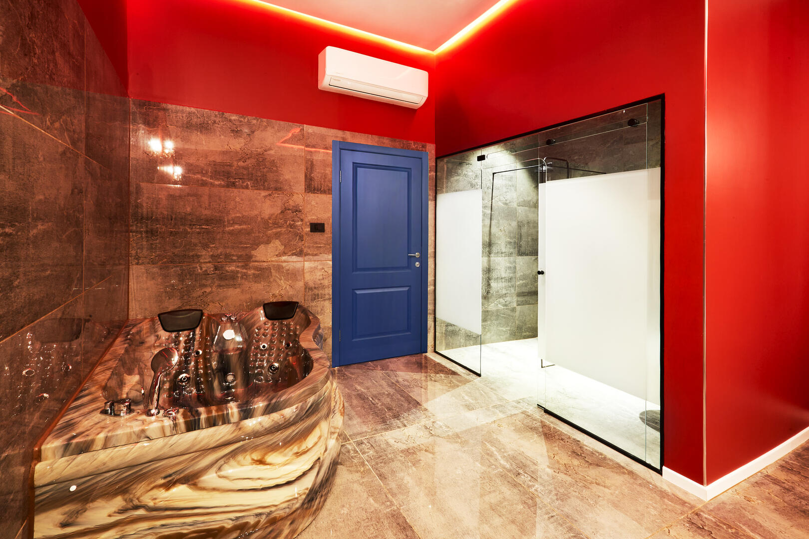 סוויטה ג'קוזי 107 - מלון סוויטות גראף - חדרים מפנקים לפי שעה או ללינה בראשון לציון 100806