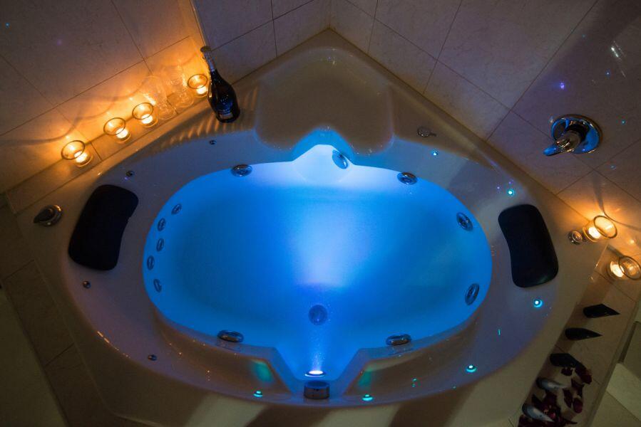 Classic Suite - ספא האוס - חדרי אירוח שעתיים בדיסקרטיות מובטחת 107192