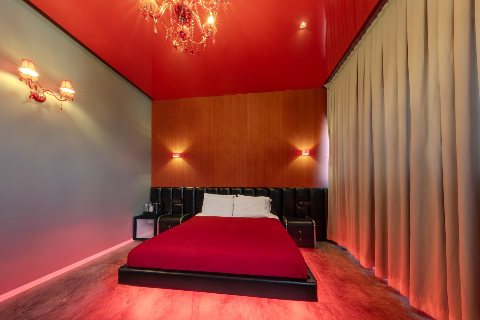 חדר 102 קורל - מלון סוויטות גראף - חדרים מפנקים לפי שעה או ללינה בראשון לציון 100783