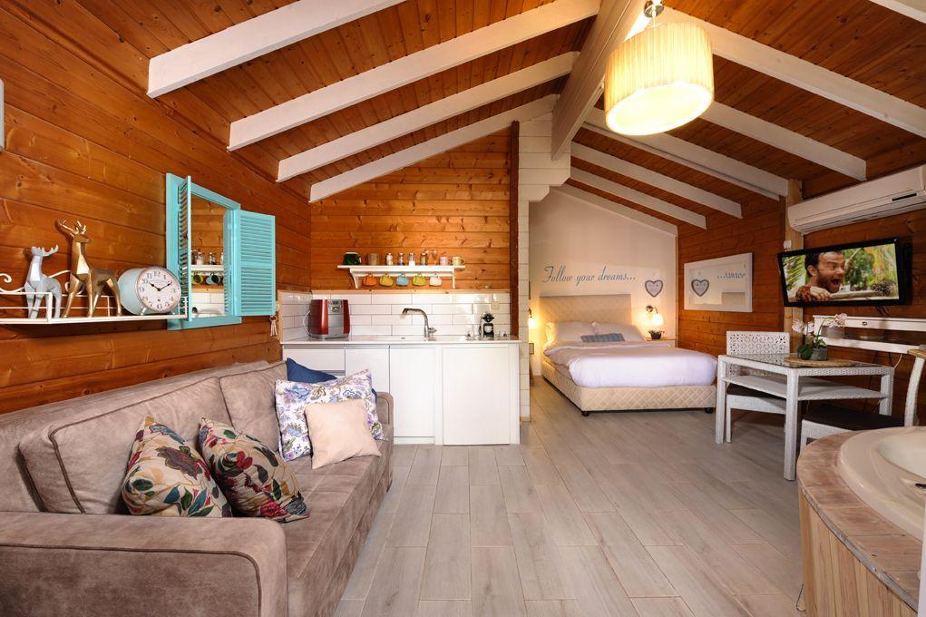 מתחם פנימי + טיפולי ספא - טרופי צימר ספא - 5 בקתות עץ בשזור - צימרים VIP 113497