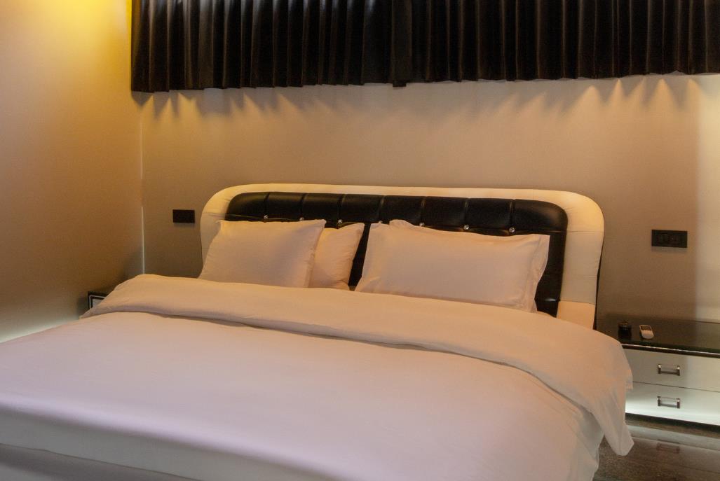 חדר 110 היהלום - מלון סוויטות גראף - חדרים מפנקים לפי שעה או ללינה בראשון לציון 100821