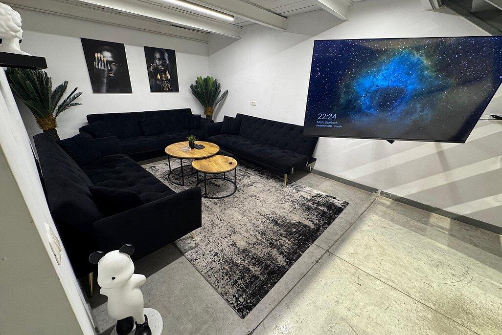 מתחם פנים - סוויטת בוטיק גלרי לנופש רומנטי ומפנק בלב תל אביב 141326