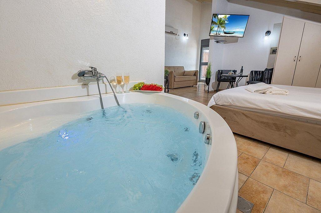 הסוויטות - סוויטות בוסתן האהבה בגליל -  חוויה רומנטית לפי שעה 148245