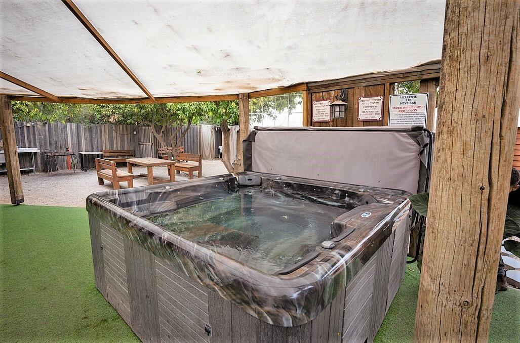 מתחם הספא - פתוח בשבת בלבד - נווה בר - מלון בוטיק בכפר - 5 בקתות עץ ו 5 סוויטות בנווה מבטח - צימרים VIP 89164