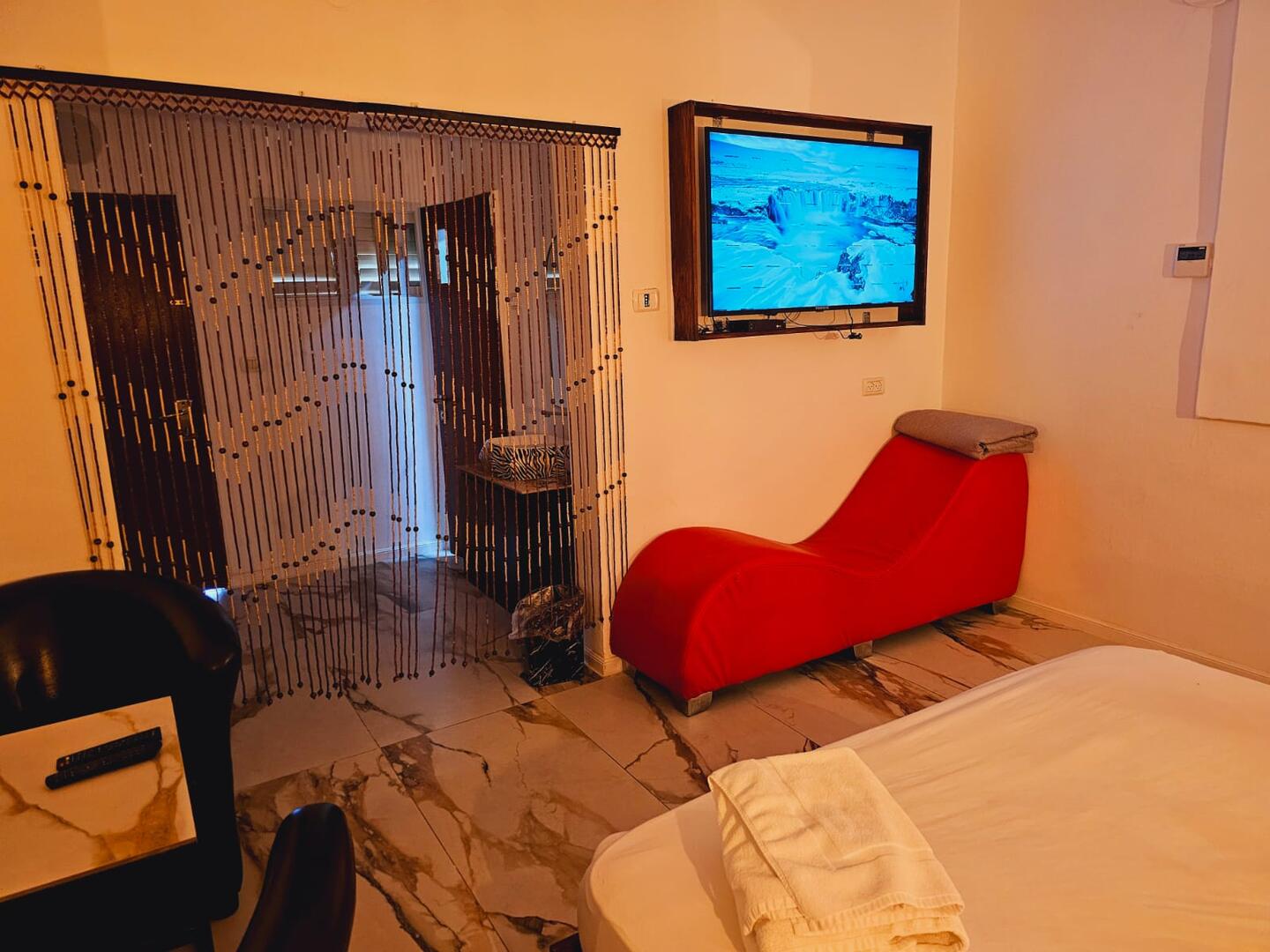 צימר 4 - צימר בכפר - מתחם צימרים מפנק לזוגות לפי שעה 107971