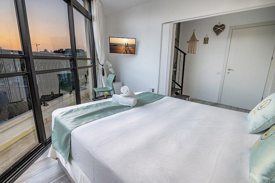 דירת אירוח זוגית - סוויטות תל אביב ריזורט - חדרי אירוח פרטיים במרכז העיר 147740