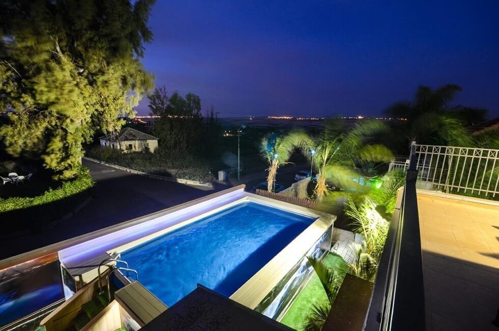 המתחם החיצוני - אהבה במושבה - מתחם צימרים דיסקרטיים מפנק במיוחד, 3 צימרים עם ג'קוזי רומנטי, מיטה זוגית ועוד... 69979