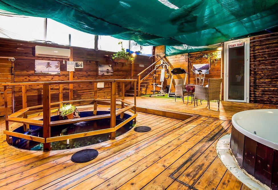 מתחם הספא - ויליג קומפלקס - אירוח זוגי ודיסקרטי בניר בנים 121808