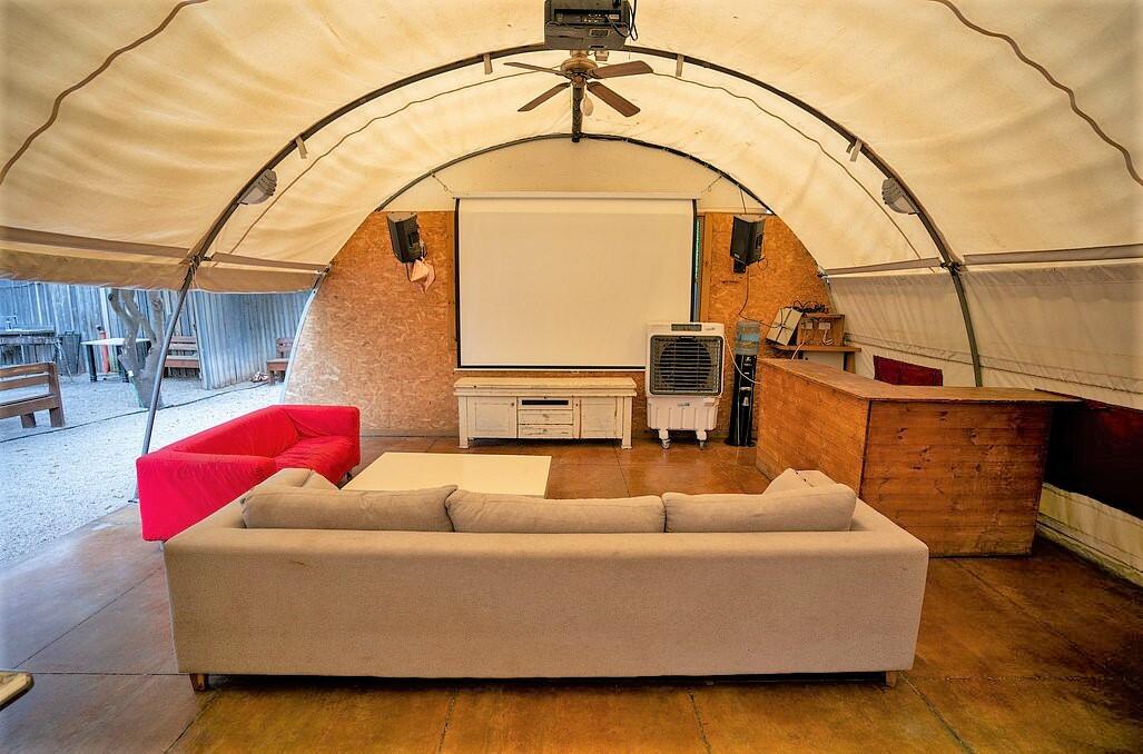 מתחם הספא - פתוח בשבת בלבד - נווה בר - מלון בוטיק בכפר - 5 בקתות עץ ו 5 סוויטות בנווה מבטח - צימרים VIP 89162