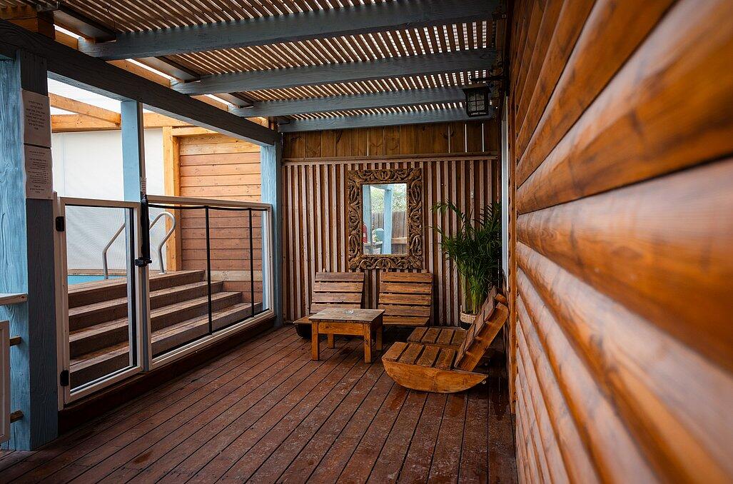 צימרים עם בריכה וג'קוזי פרטי - נווה בר - מלון בוטיק בכפר - 5 בקתות עץ ו 5 סוויטות בנווה מבטח - צימרים VIP 89154